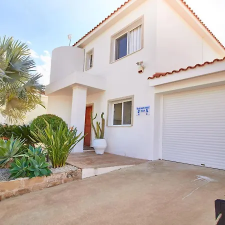 Natalia Holiday home